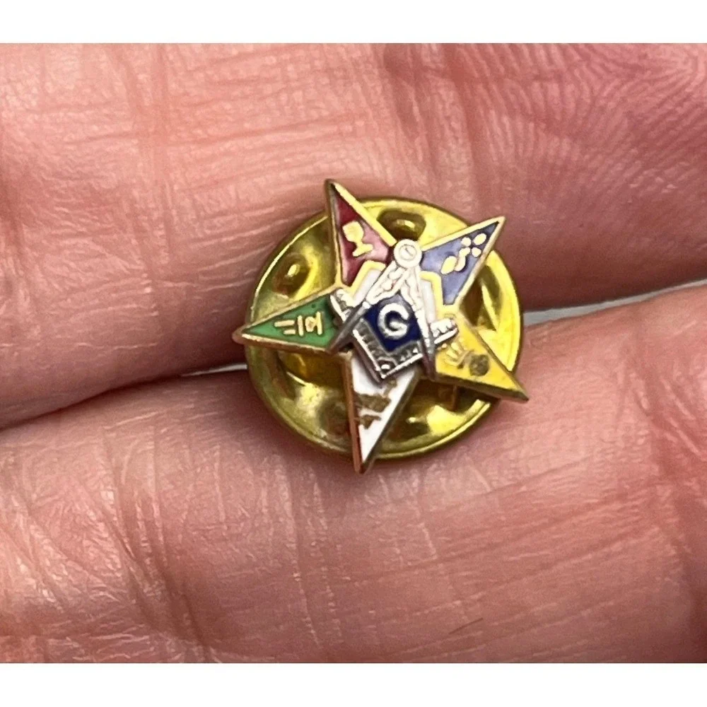 Order of the Eastern Star OES Masonic Square and Compasses Enamel Lapel Pin